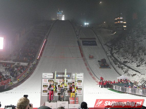 047 Podium konkursu